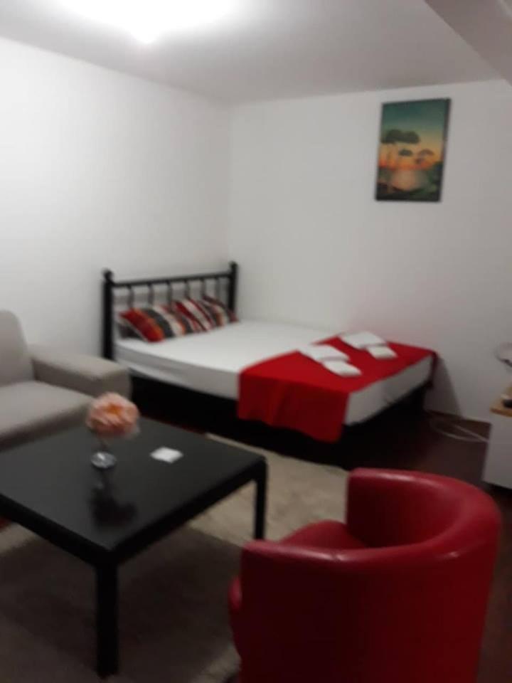 Apartment Dina Skopje Exterior foto